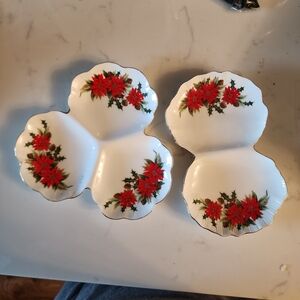 Vintage Lefton Enesco Serving Dish Poinsettias And Holly, Set Of 2